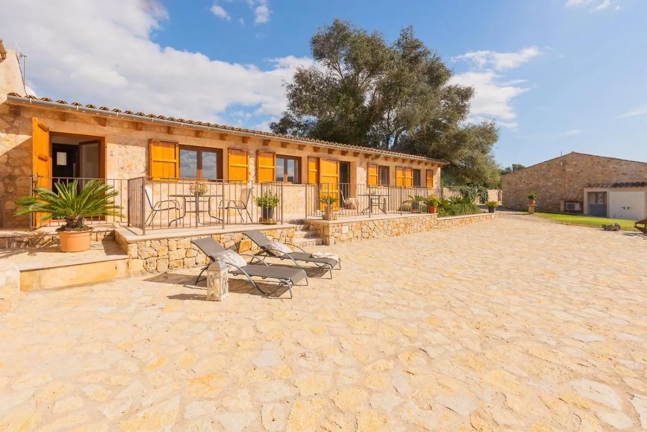 ファームステイ ペトラ Agroturismo Son Caloヴィラ スペイン